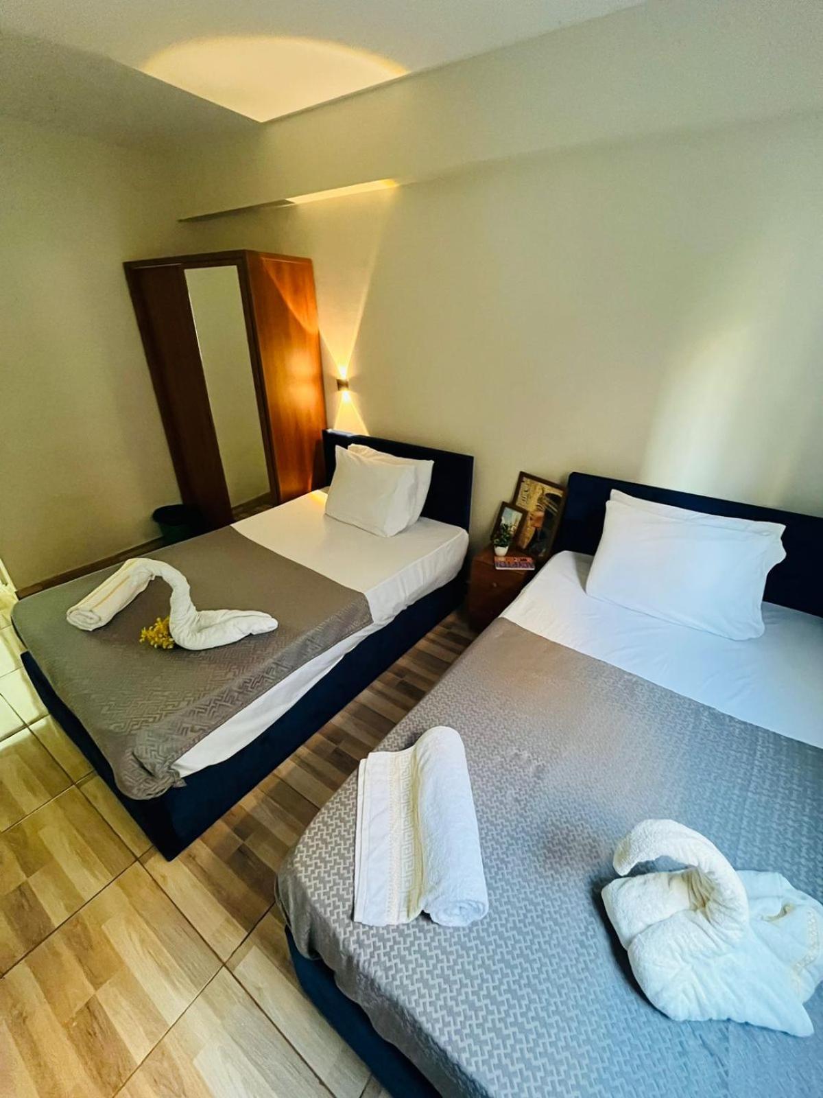 Hostel Rev Cairo