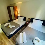 Rev Inn Hotel